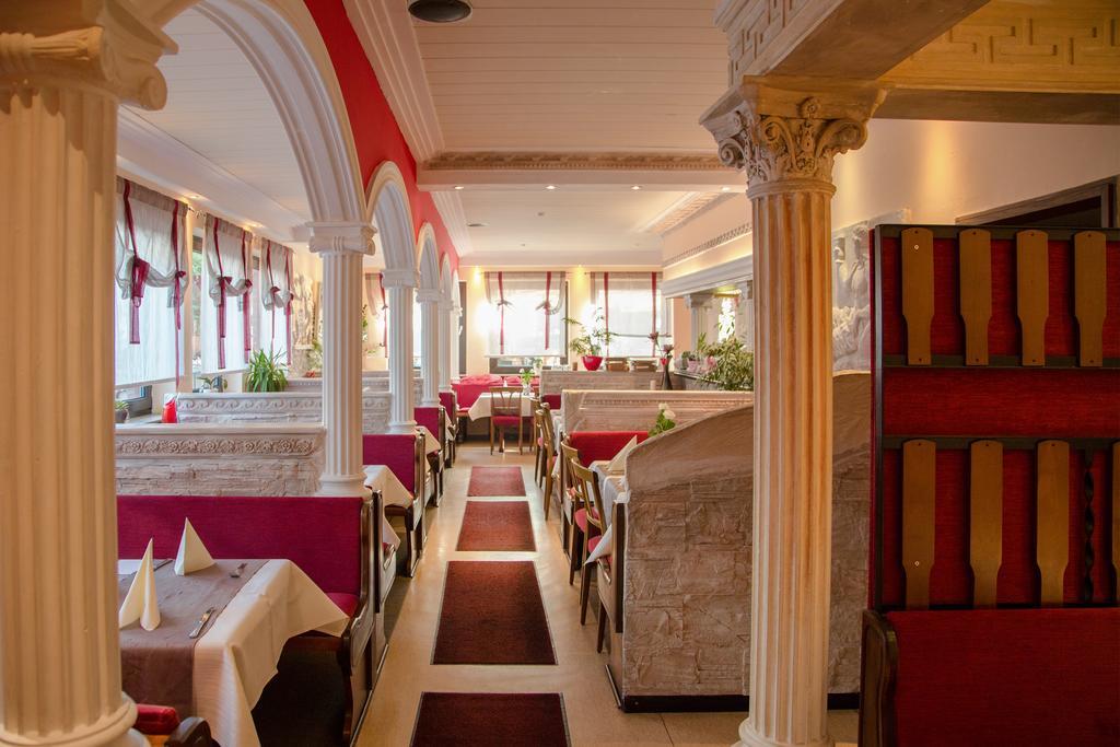 Montana Hotel Oberasbach Zewnętrze zdjęcie
